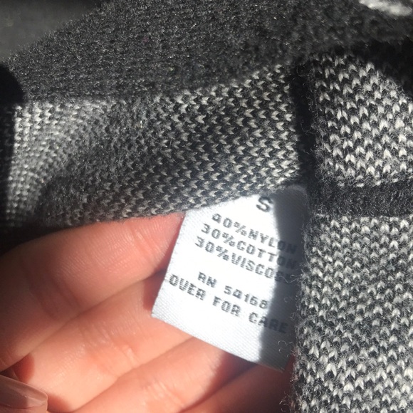 Elliott Lauren Small sweater - Picture 4 of 5